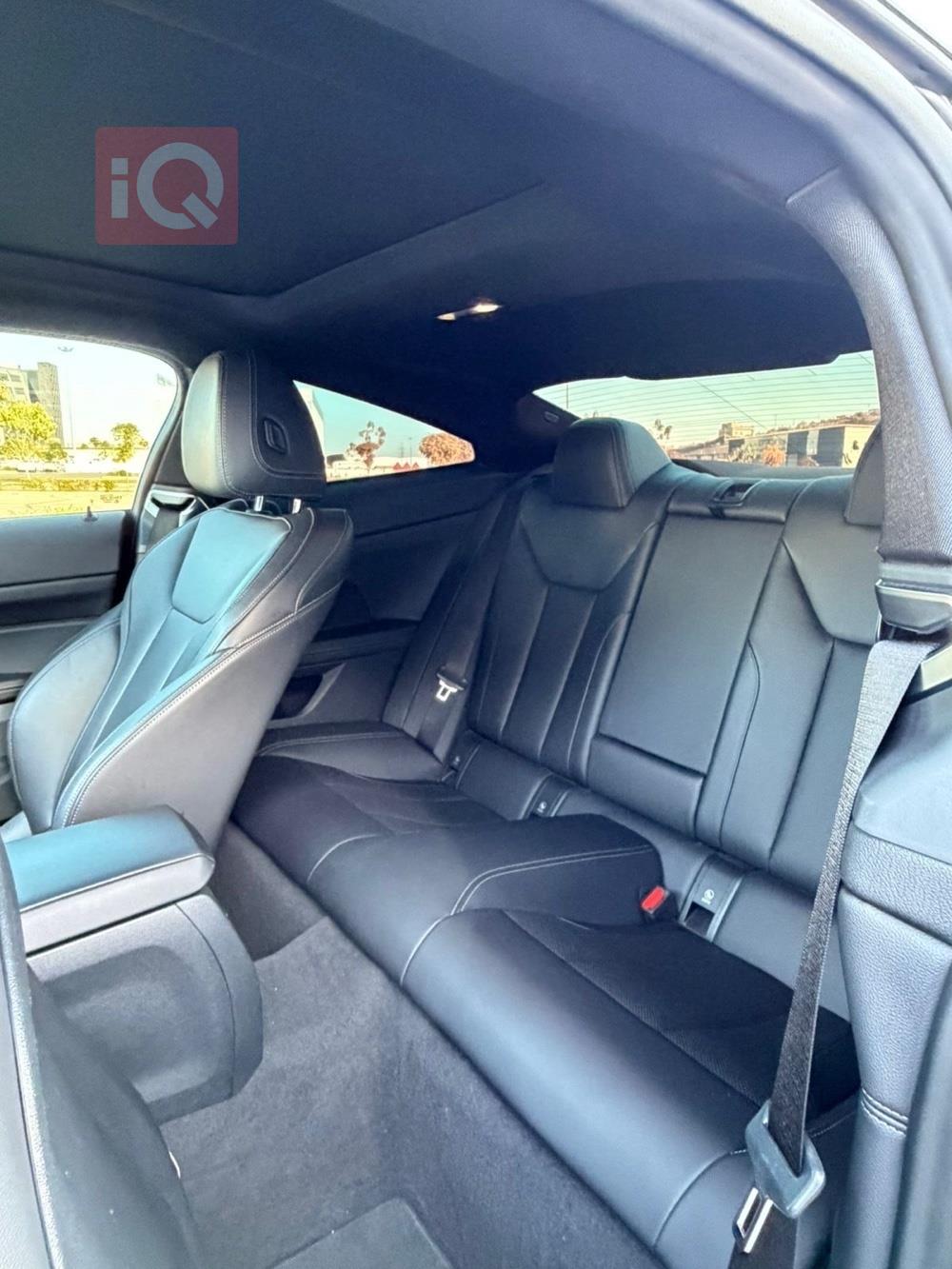 بي ام دبليو الفئة 4